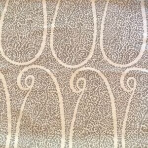 POTTERY BARN GREY/WHITE PILLOW COVER